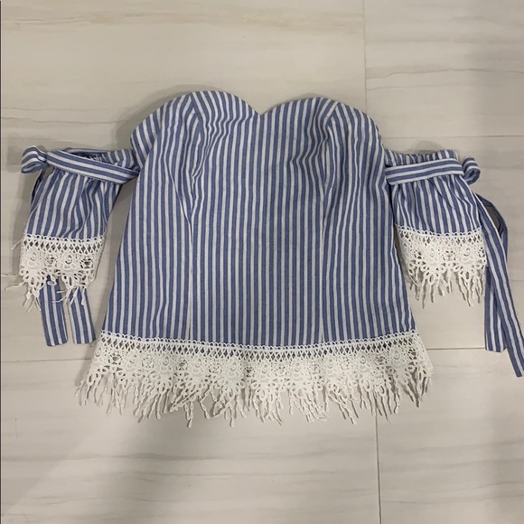 Top - Picture 3 of 3